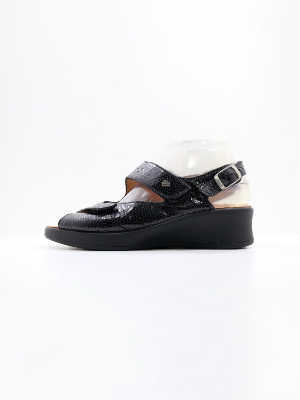 Finn Comfort Djerba Black Patent Leather 2" Wedge Heel Adjustable Sandals 7.5 A